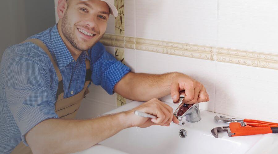 Professional Leak Detection Services services in Deep River, IA